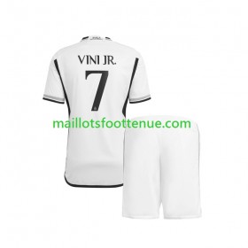 Maillot/Tenue Real Madrid Vinicius Junior 7 Enfant Domicile 2023/2024